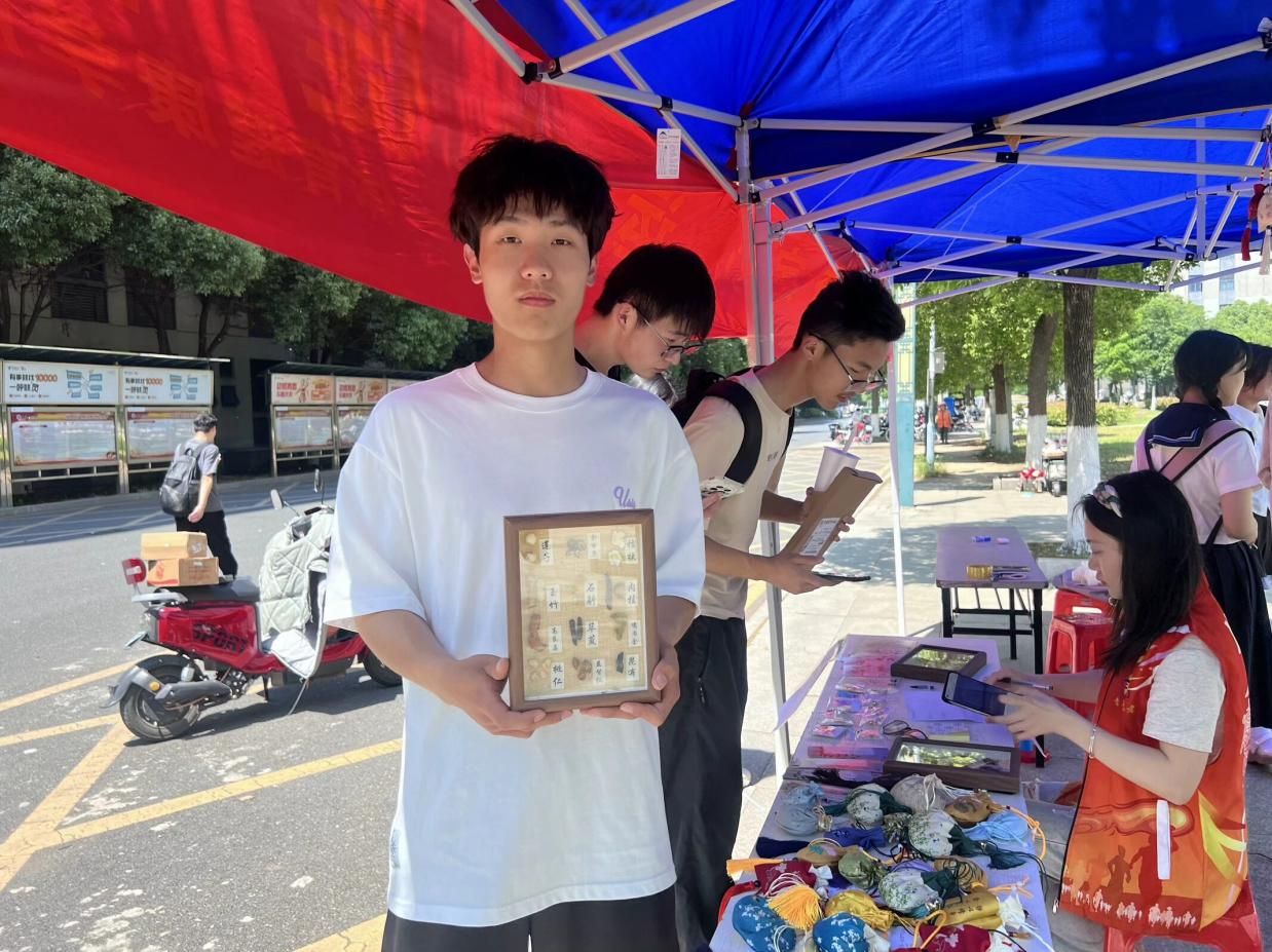 图示, 示意图
中度可信度描述已自动生成:ver1 图示, 示意图
中度可信度描述已自动生成:ver1
